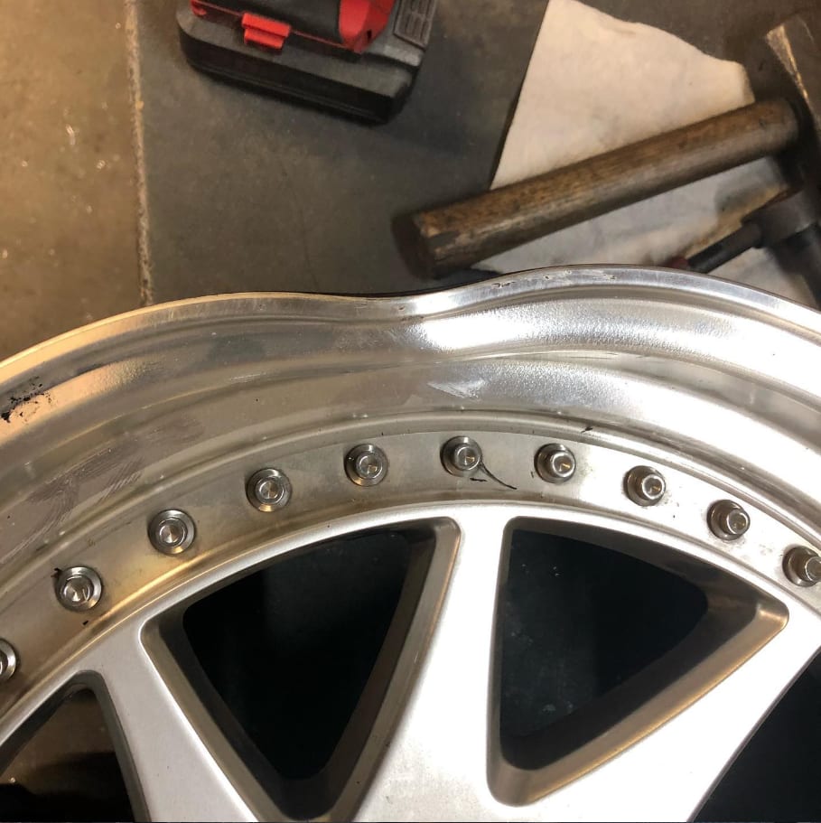 Bend on polished front lip